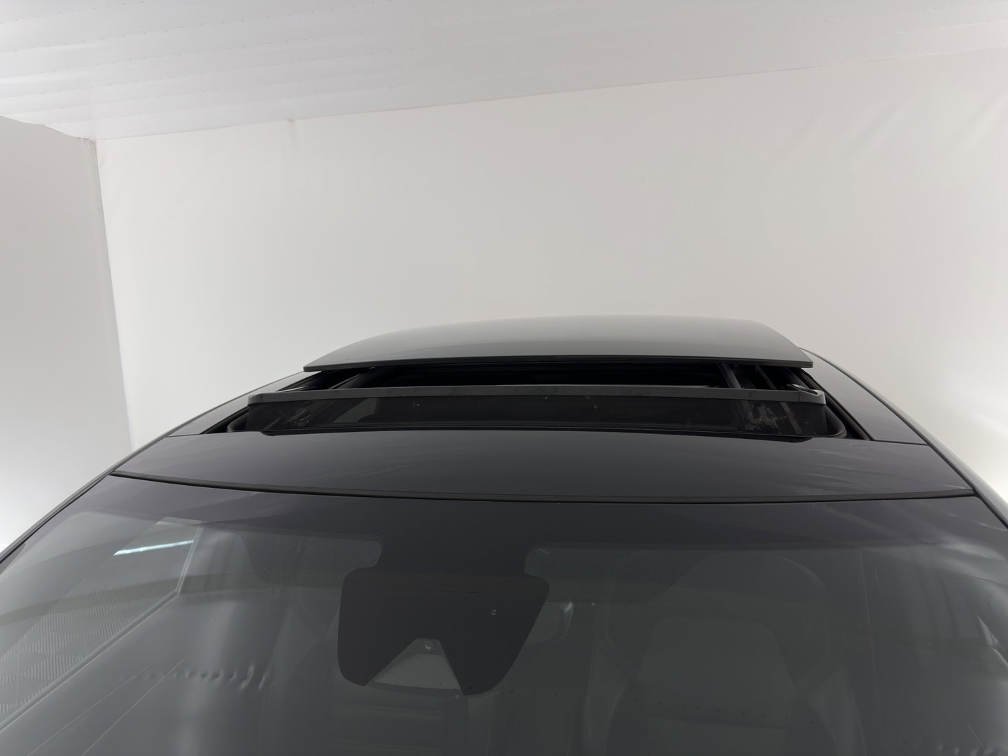 Renault Arkana 1.6 E-Tech RS-Line Hybrid 145 (INCL-BTW) Aut. *PANO | LEATHER | FULL-LED | BLINDSPOT | CAMERA | HEATED-SPORTSEATS | KEYLESS | AMBIENTLIGHT | DIGI-COCKPIT | PRIVACY-GLASS | NAVI-FULLMAP | ECC | ADAPTIVE-CRUISE | PDC | 18"