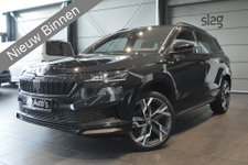 Škoda Karoq - 1.5 TSI ACT Sportline Black Style navi camera led 19 inch !!