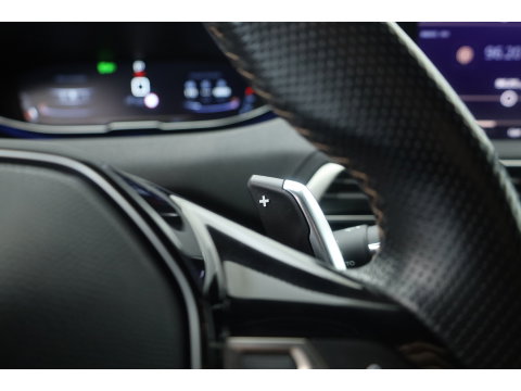 Peugeot 3008 1.6 e-THP GT Line | Trekhaak 1550kg Trekgewicht | Cruise Control | Memory | Camera | All Season | Stoelverw. | Apple CarPlay & Android Auto