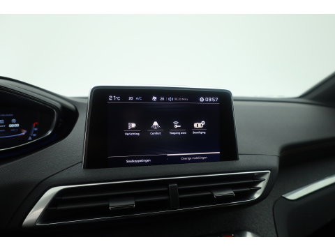 Peugeot 3008 1.6 e-THP GT Line | Trekhaak 1550kg Trekgewicht | Cruise Control | Memory | Camera | All Season | Stoelverw. | Apple CarPlay & Android Auto