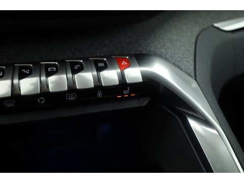 Peugeot 3008 1.6 e-THP GT Line | Trekhaak 1550kg Trekgewicht | Cruise Control | Memory | Camera | All Season | Stoelverw. | Apple CarPlay & Android Auto