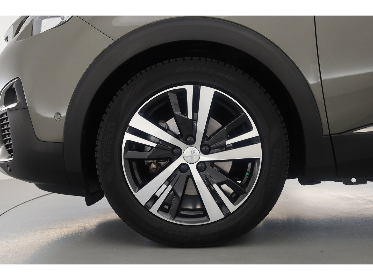 Peugeot 3008 1.6 e-THP GT Line | Trekhaak 1550kg Trekgewicht | Cruise Control | Memory | Camera | All Season | Stoelverw. | Apple CarPlay & Android Auto