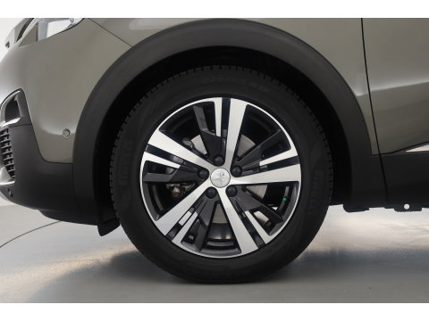 Peugeot 3008 1.6 e-THP GT Line | Trekhaak 1550kg Trekgewicht | Cruise Control | Memory | Camera | All Season | Stoelverw. | Apple CarPlay & Android Auto
