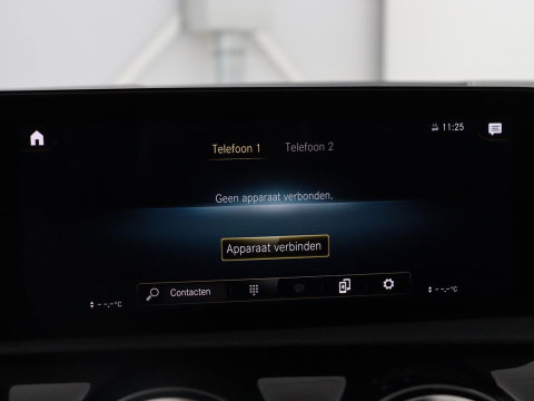 Mercedes-Benz CLA-Klasse Shooting Brake 250e Business Solution AMG Limited | SOH 94,2% | Panoramadak | Stoelverwarming | Matrix LED | Sfeerverlichting | Keyless | Memory | Widescreen | Navigatie | Camera | Park Assist | PHEV | Plug In