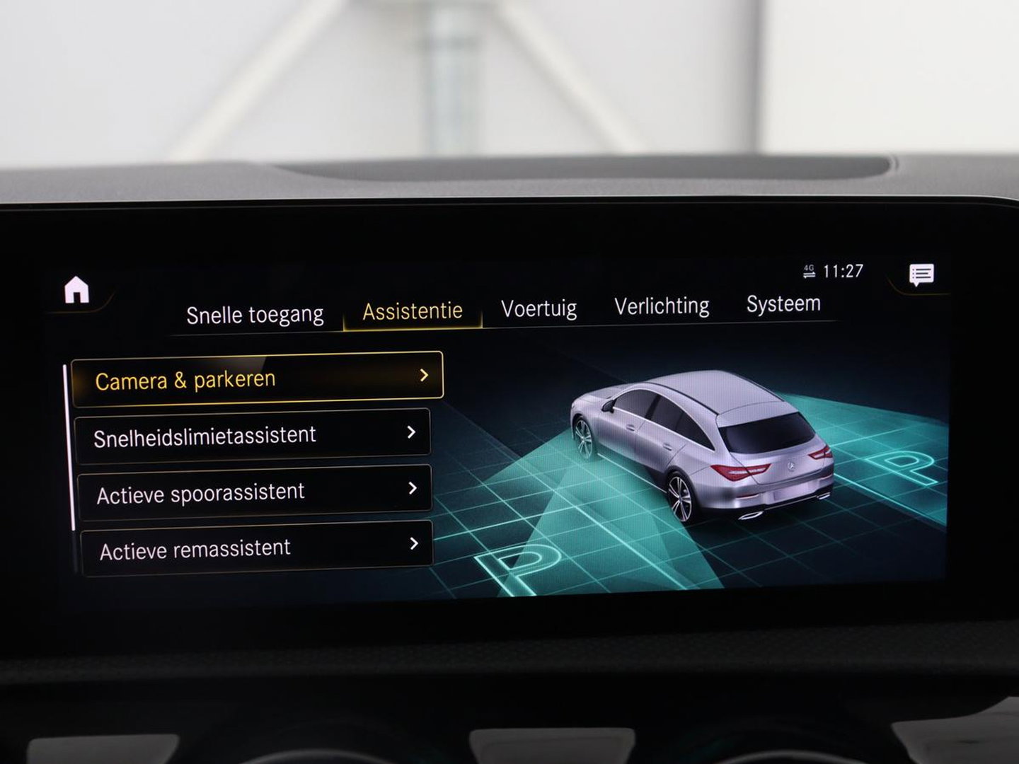 Mercedes-Benz CLA-Klasse Shooting Brake 250e Business Solution AMG Limited | SOH 94,2% | Panoramadak | Stoelverwarming | Matrix LED | Sfeerverlichting | Keyless | Memory | Widescreen | Navigatie | Camera | Park Assist | PHEV | Plug In