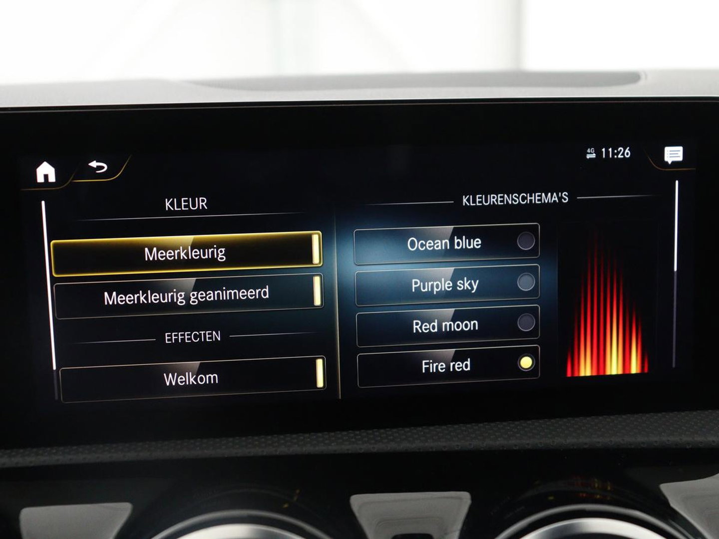 Mercedes-Benz CLA-Klasse Shooting Brake 250e Business Solution AMG Limited | SOH 94,2% | Panoramadak | Stoelverwarming | Matrix LED | Sfeerverlichting | Keyless | Memory | Widescreen | Navigatie | Camera | Park Assist | PHEV | Plug In