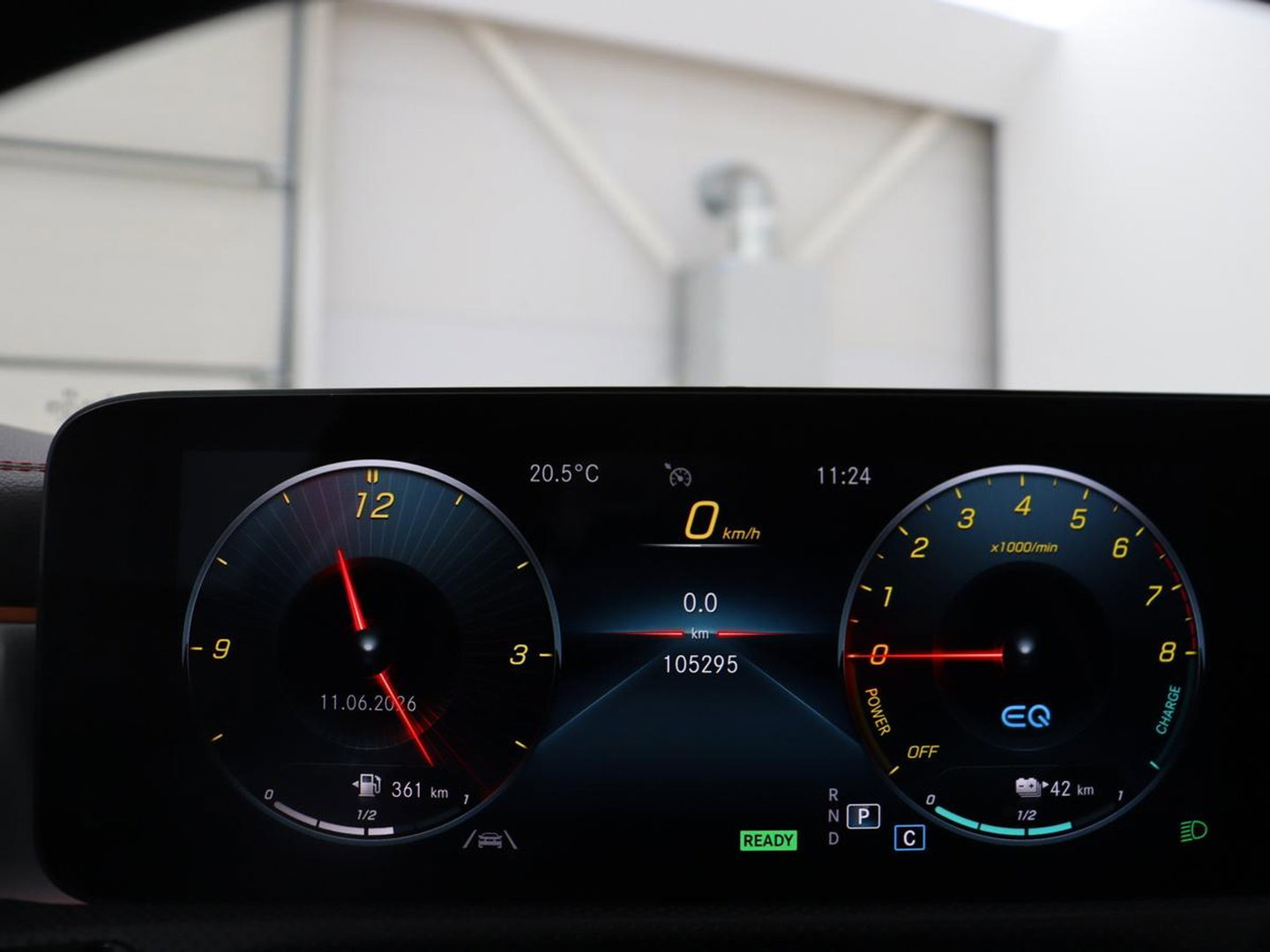 Mercedes-Benz CLA-Klasse Shooting Brake 250e Business Solution AMG Limited | SOH 94,2% | Panoramadak | Stoelverwarming | Matrix LED | Sfeerverlichting | Keyless | Memory | Widescreen | Navigatie | Camera | Park Assist | PHEV | Plug In