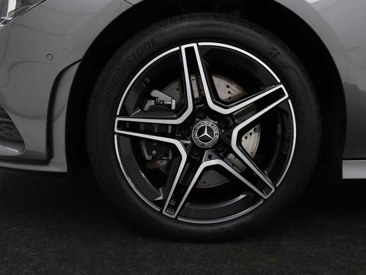 Mercedes-Benz CLA-Klasse Shooting Brake 250e Business Solution AMG Limited | SOH 94,2% | Panoramadak | Stoelverwarming | Matrix LED | Sfeerverlichting | Keyless | Memory | Widescreen | Navigatie | Camera | Park Assist | PHEV | Plug In
