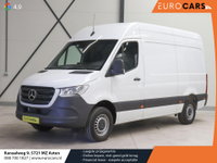 Mercedes-Benz Sprinter - 315 CDI Automaat L2H2 PRO Airco MBUX Navigatie Adaptive Cruise Control Leder PDC VA + Camera Trekhaak 3500kg Comfortstoel