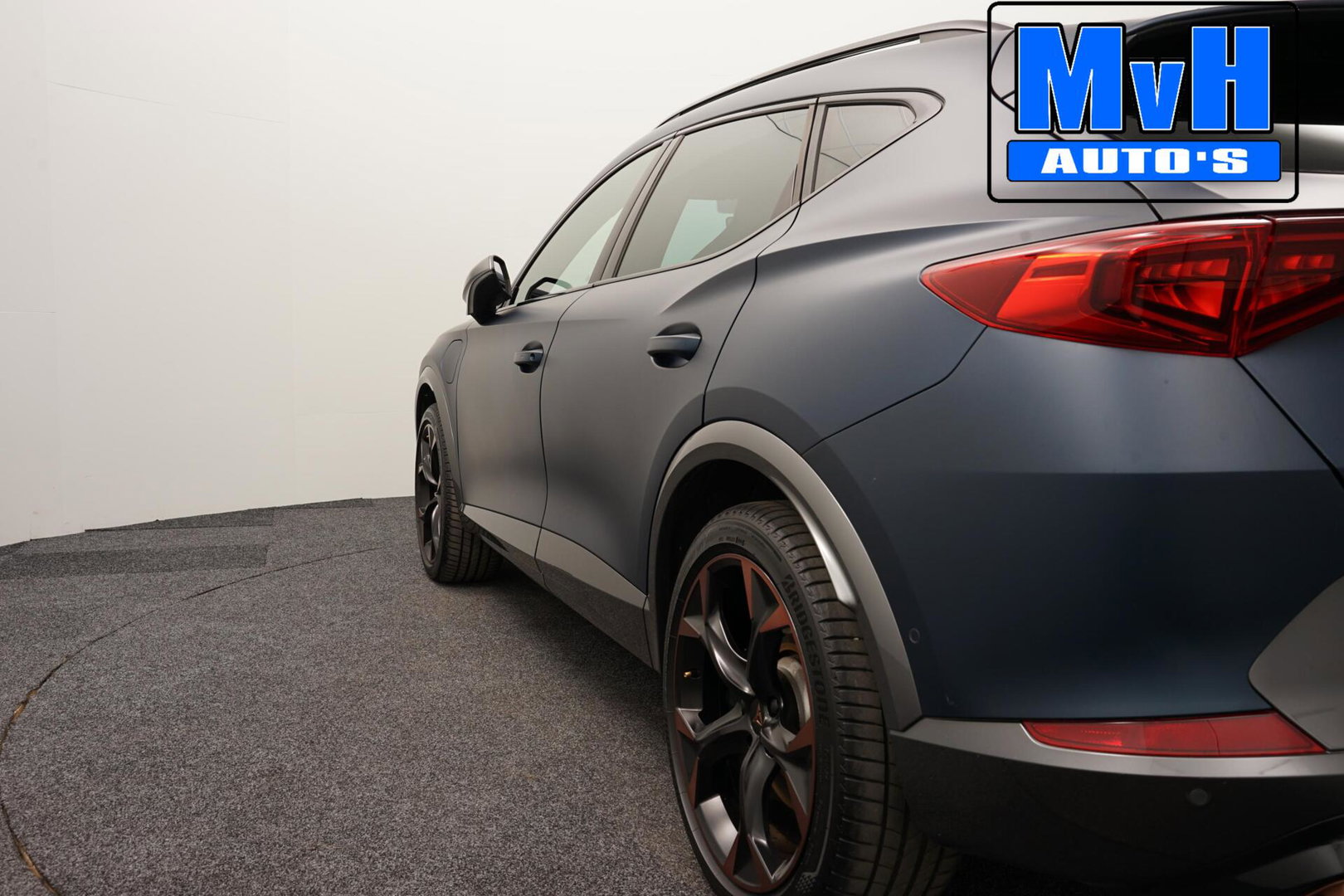 CUPRA Formentor 1.4 e-Hybrid VZ Performance|KUIPSTOEL|PANO|TREKH