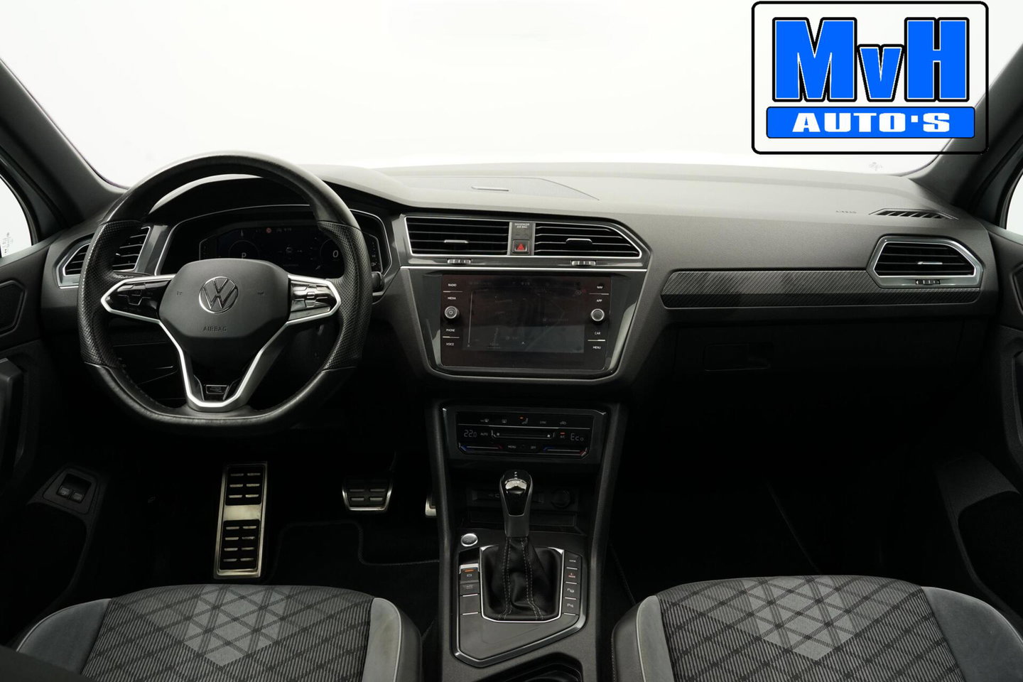 Volkswagen Tiguan 1.4 TSI eHybrid R-Line Business+|PANO|IQ-LIGHT