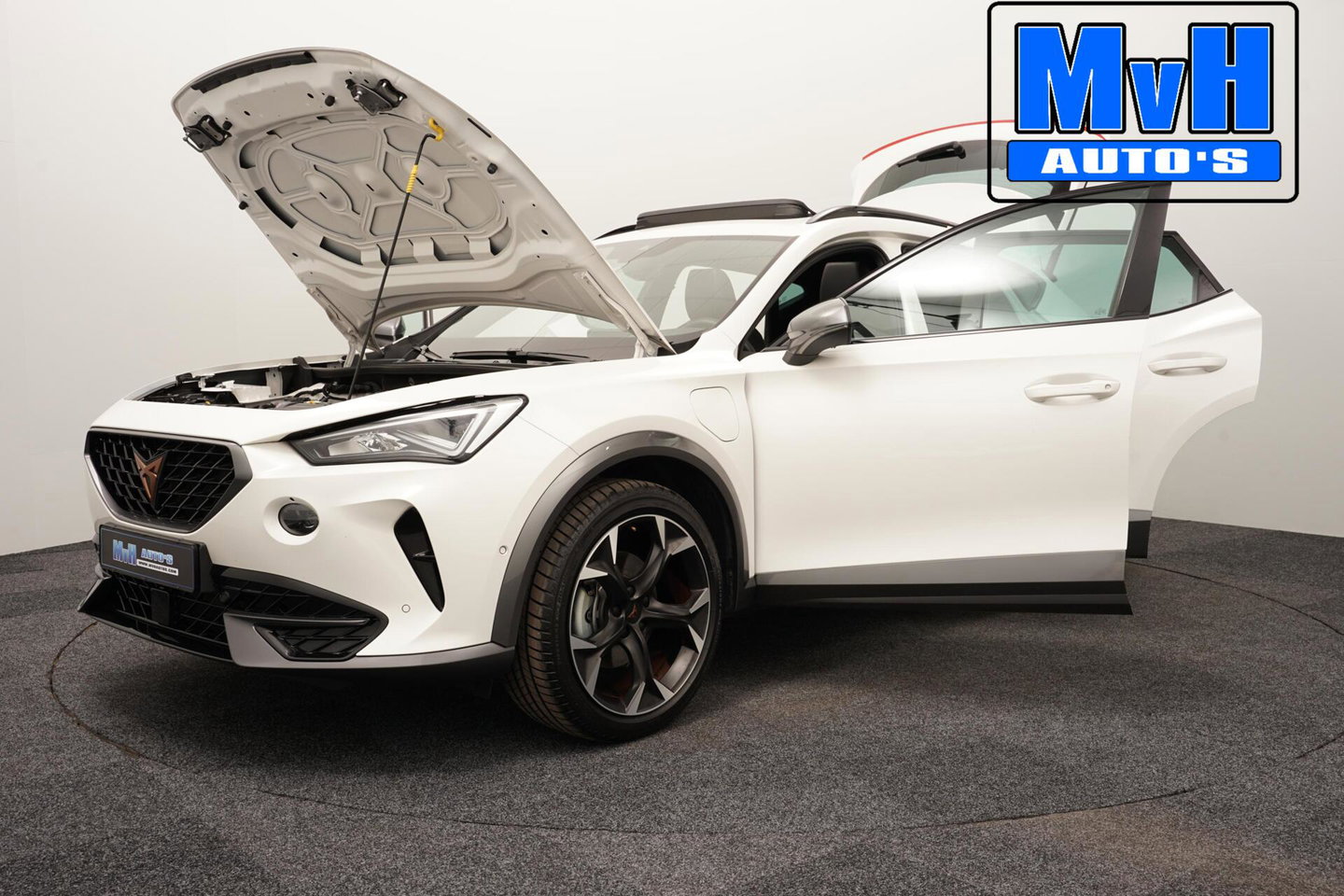 CUPRA Formentor 1.4 e-Hybrid VZ Performance|PANO|STUUR.VERW