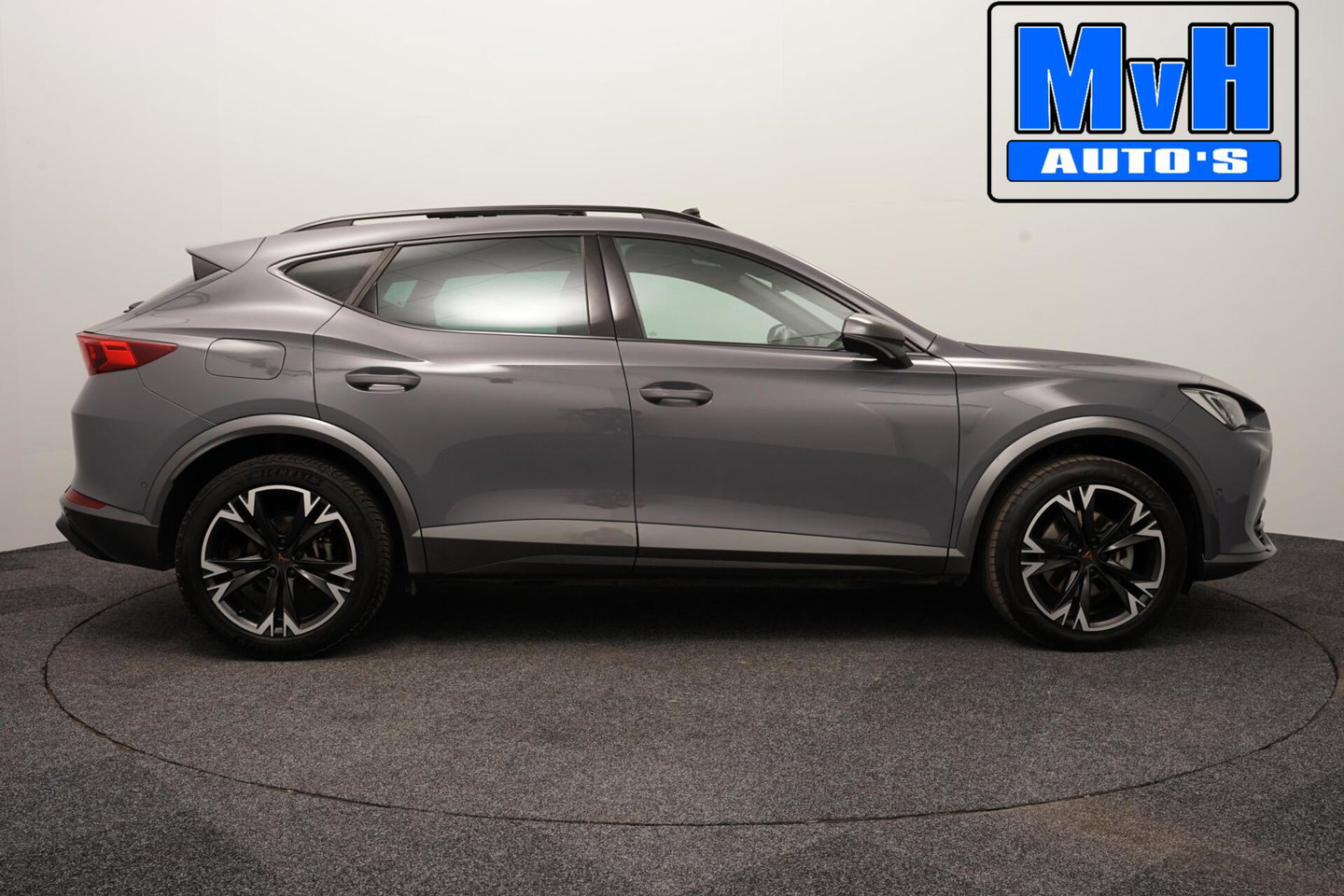 CUPRA Formentor 1.4 e-Hybrid|KUIPSTOEL|PANO|STOEL/STUUR.VERW