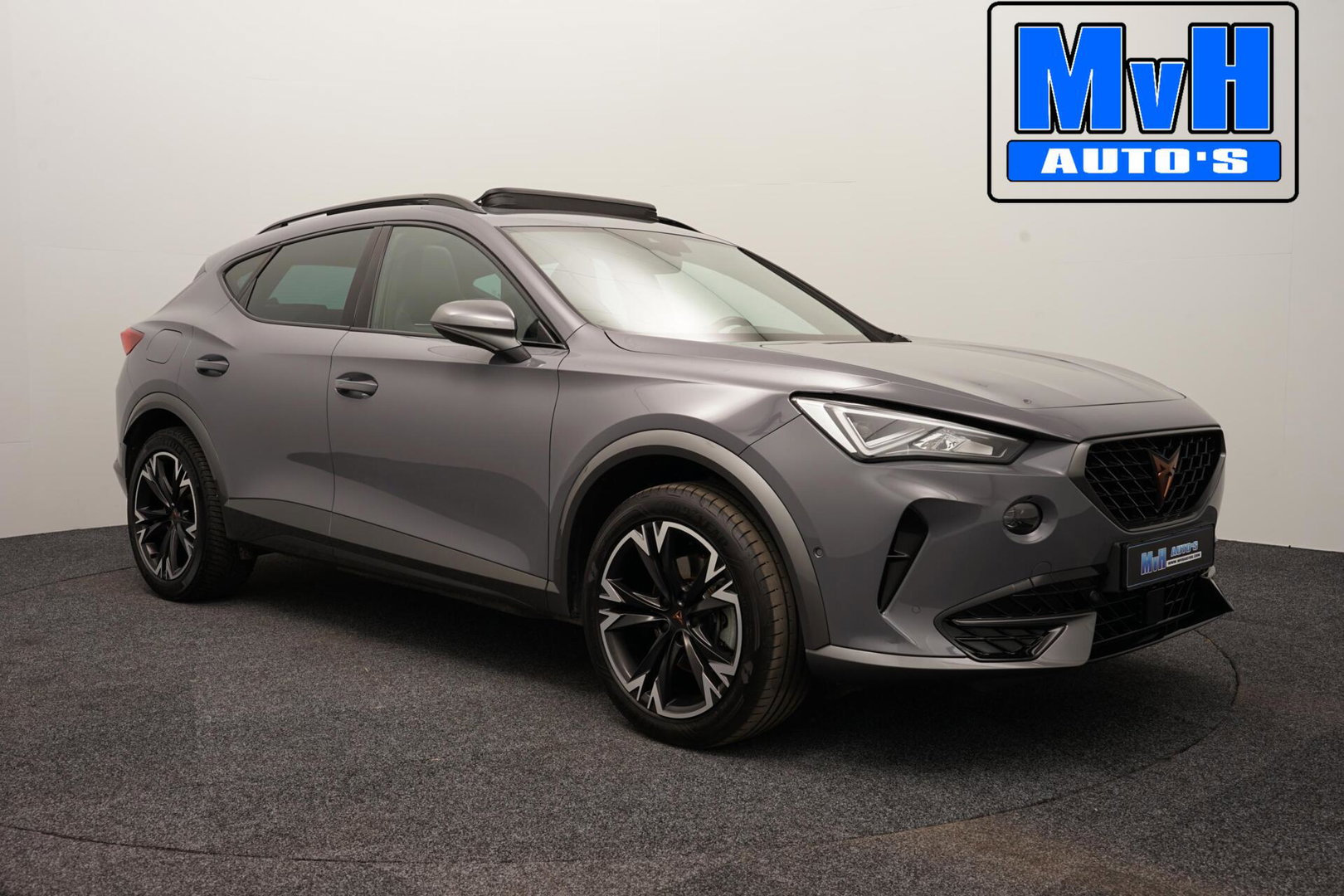 CUPRA Formentor 1.4 e-Hybrid|KUIPSTOEL|PANO|STOEL/STUUR.VERW