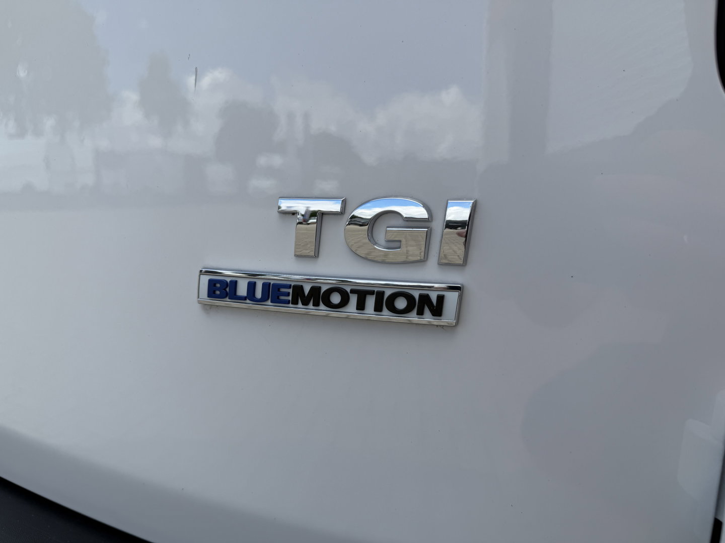 Volkswagen Caddy 1.4 TGI L2H1 EcoFuel Maxi Easyline / vaste prijs rijklaar € 6.950 ex btw / geen airco / wel cruise control / ramen rondom / pdc achter / euro 6