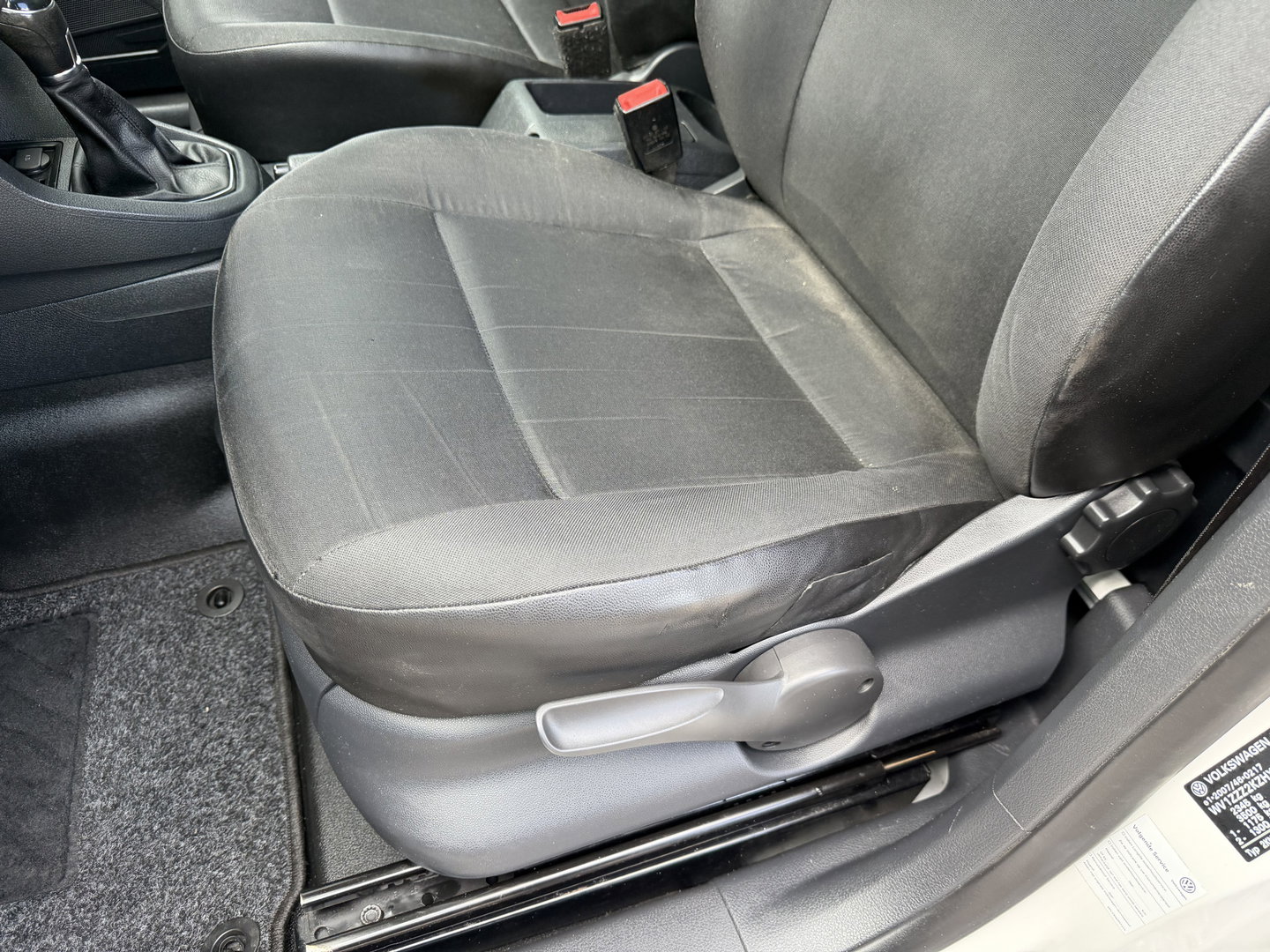 Volkswagen Caddy 1.4 TGI L2H1 EcoFuel Maxi Easyline / vaste prijs rijklaar € 6.950 ex btw / geen airco / wel cruise control / ramen rondom / pdc achter / euro 6