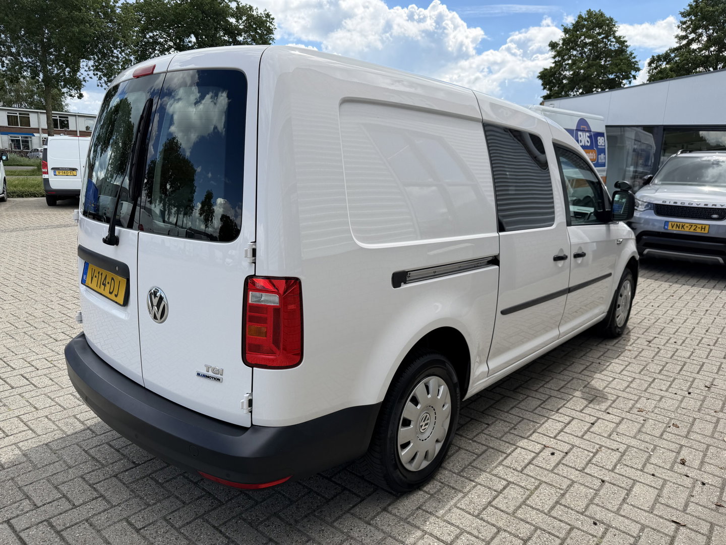 Volkswagen Caddy 1.4 TGI L2H1 EcoFuel Maxi Easyline / vaste prijs rijklaar € 6.950 ex btw / geen airco / wel cruise control / ramen rondom / pdc achter / euro 6