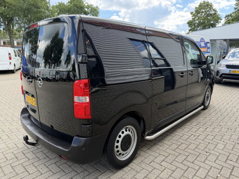 Opel Vivaro 1.5 CDTI L2H1 Selection / vaste prijs rijklaar € 18.950 ex btw / lease vanaf € 319 / dubbele schuifdeur / trekhaak / parkeersensoren voor + achter / airco / cruise / euro 6