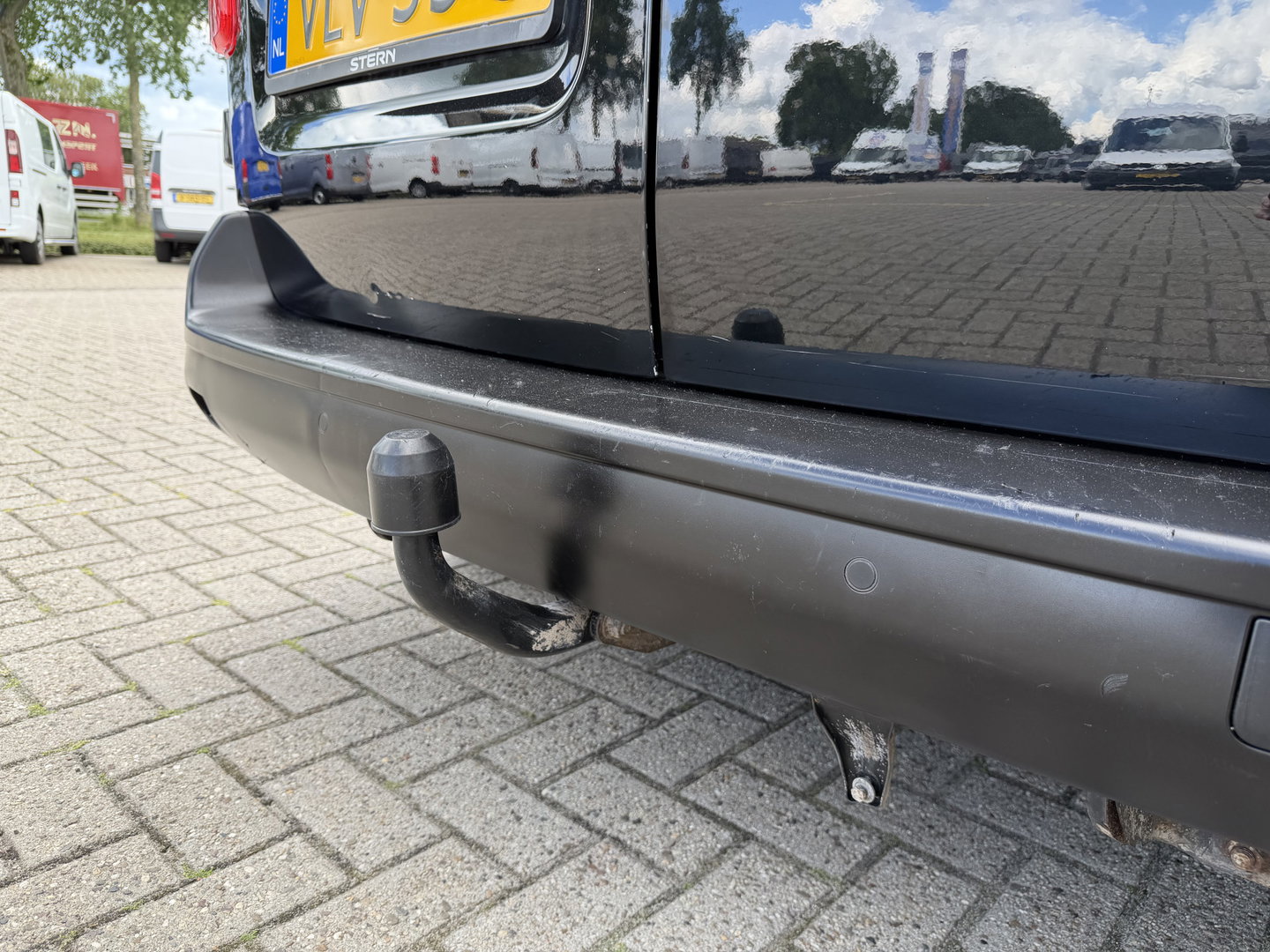 Opel Vivaro 1.5 CDTI L2H1 Selection / vaste prijs rijklaar € 18.950 ex btw / lease vanaf € 319 / dubbele schuifdeur / trekhaak / parkeersensoren voor + achter / airco / cruise / euro 6
