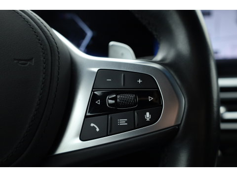 BMW 3 Serie Touring 320e M Sport | SOH 90.7% | Facelift | Shadow Line | Curved display | Adapt. Cruise | Nav + CarPlay | Elek. Klep | Sfeerverlichting | LED | Stoelverw. | PDC