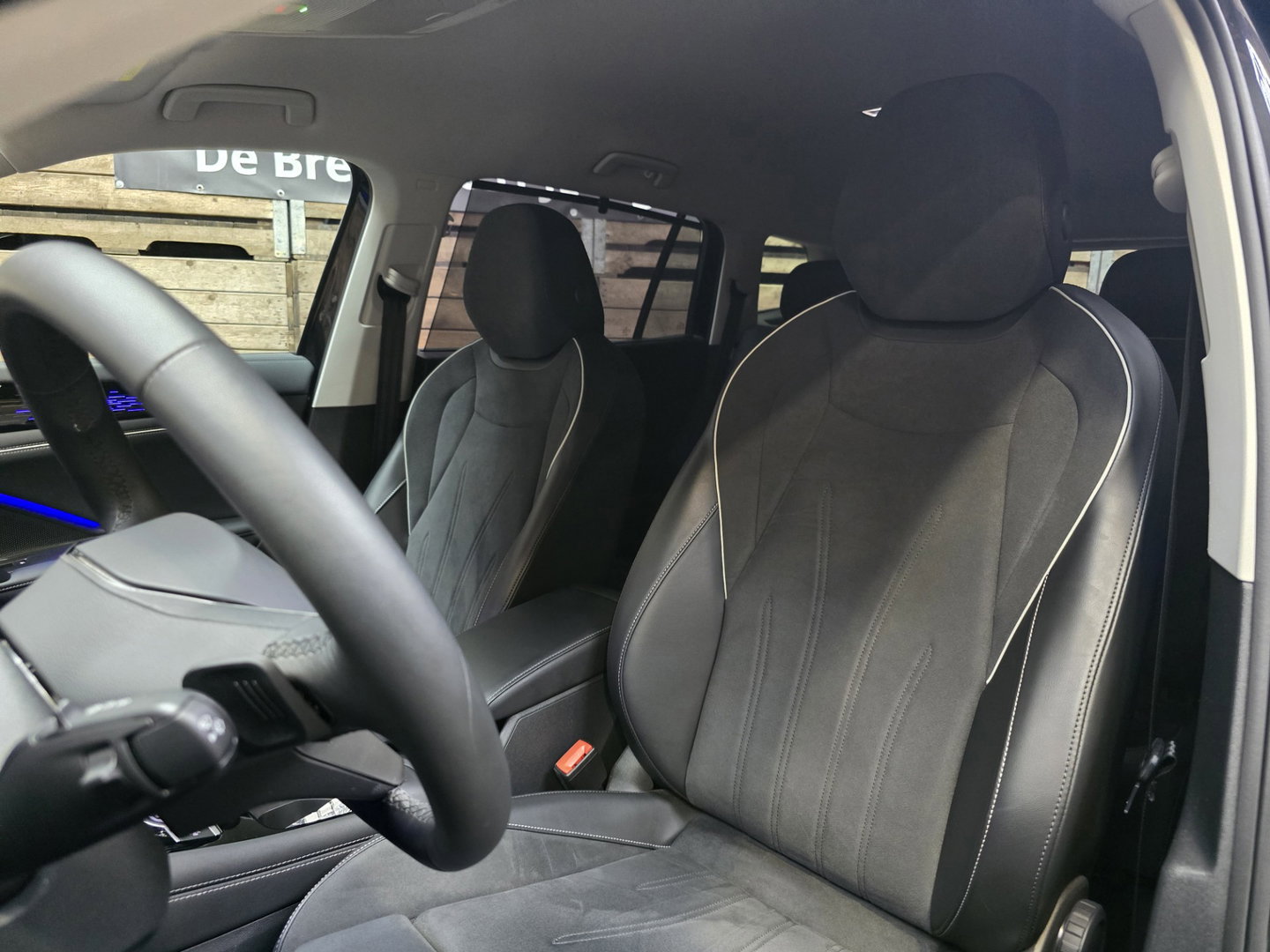 Volkswagen Tayron 1.5 eHybrid Elegance IQ LIght 360 Trekhaak DCC PRO! 18"LM 2000 TGW