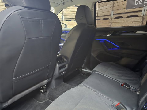 Volkswagen Tayron 1.5 eHybrid Elegance IQ LIght 360 Trekhaak DCC PRO! 18"LM 2000 TGW