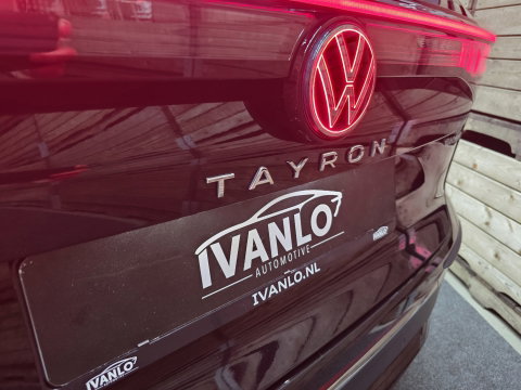Volkswagen Tayron 1.5 eHybrid Elegance IQ LIght 360 Trekhaak DCC PRO! 18"LM 2000 TGW