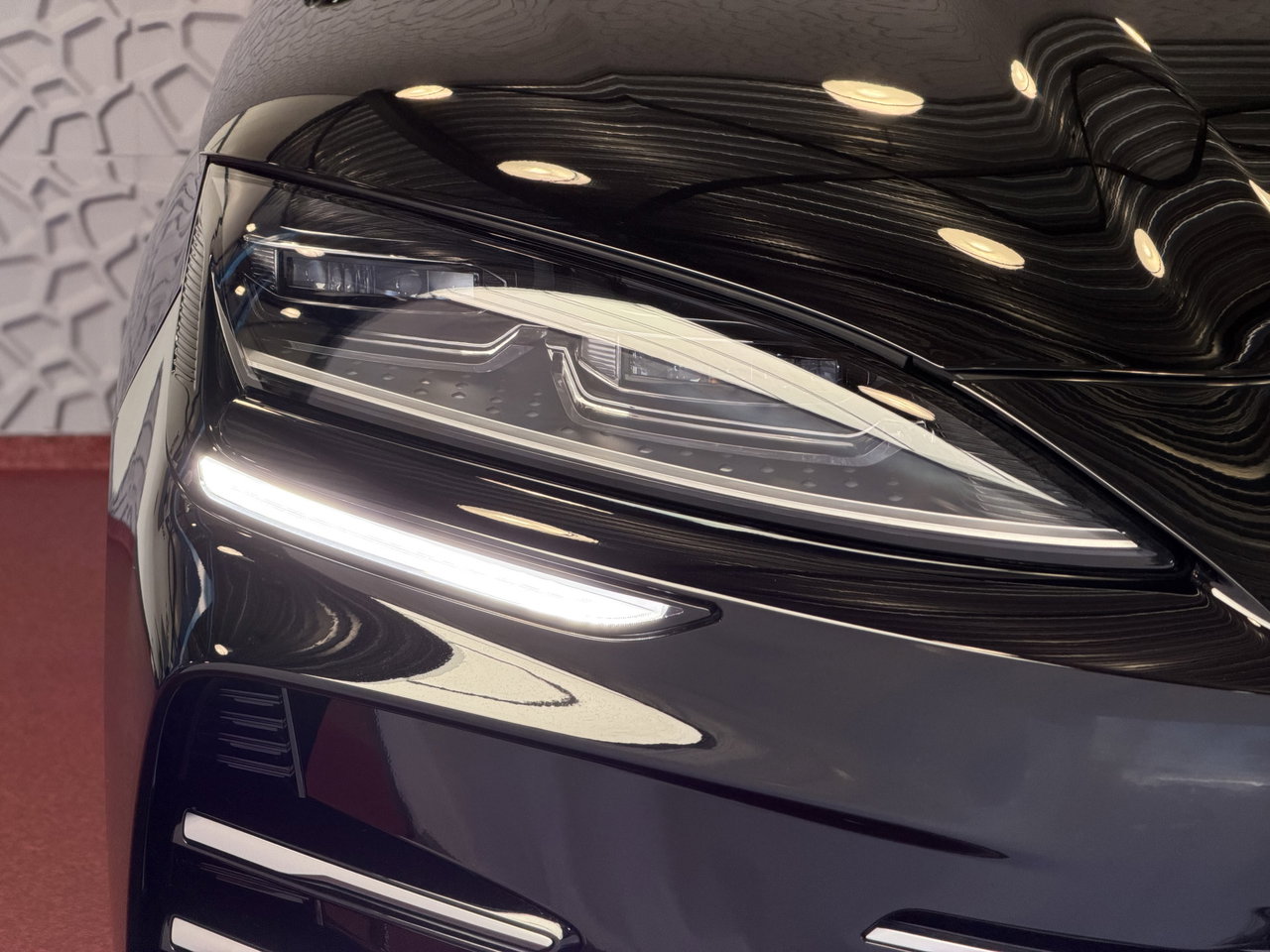 BYD SEAL U