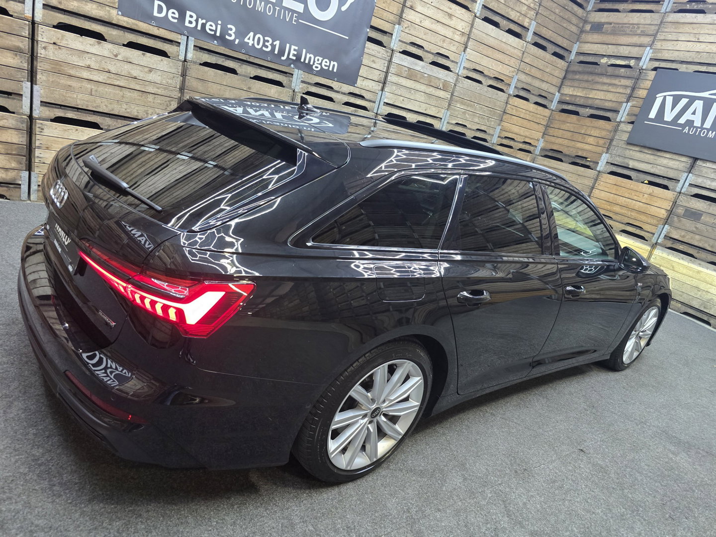 Audi A6 Avant 55 TFSI e quattro Pro Line S Competition Pano Trekhaak LED Matrix LM