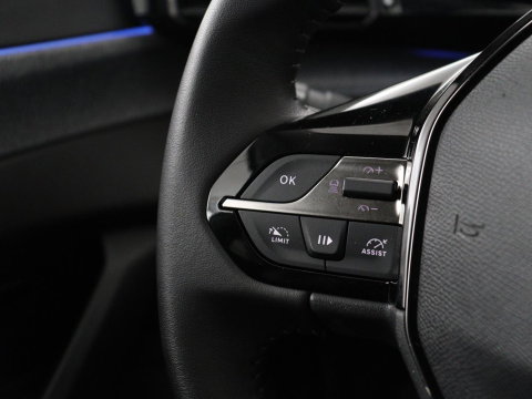 Peugeot 308 1.6 HYbrid 180 Allure Pack Business | Half leder | Adaptive cruise | Carplay | Camera | Navigatie | Side Assist | Full LED | Climate control | Parkeerhulp | PHEV | Plug In