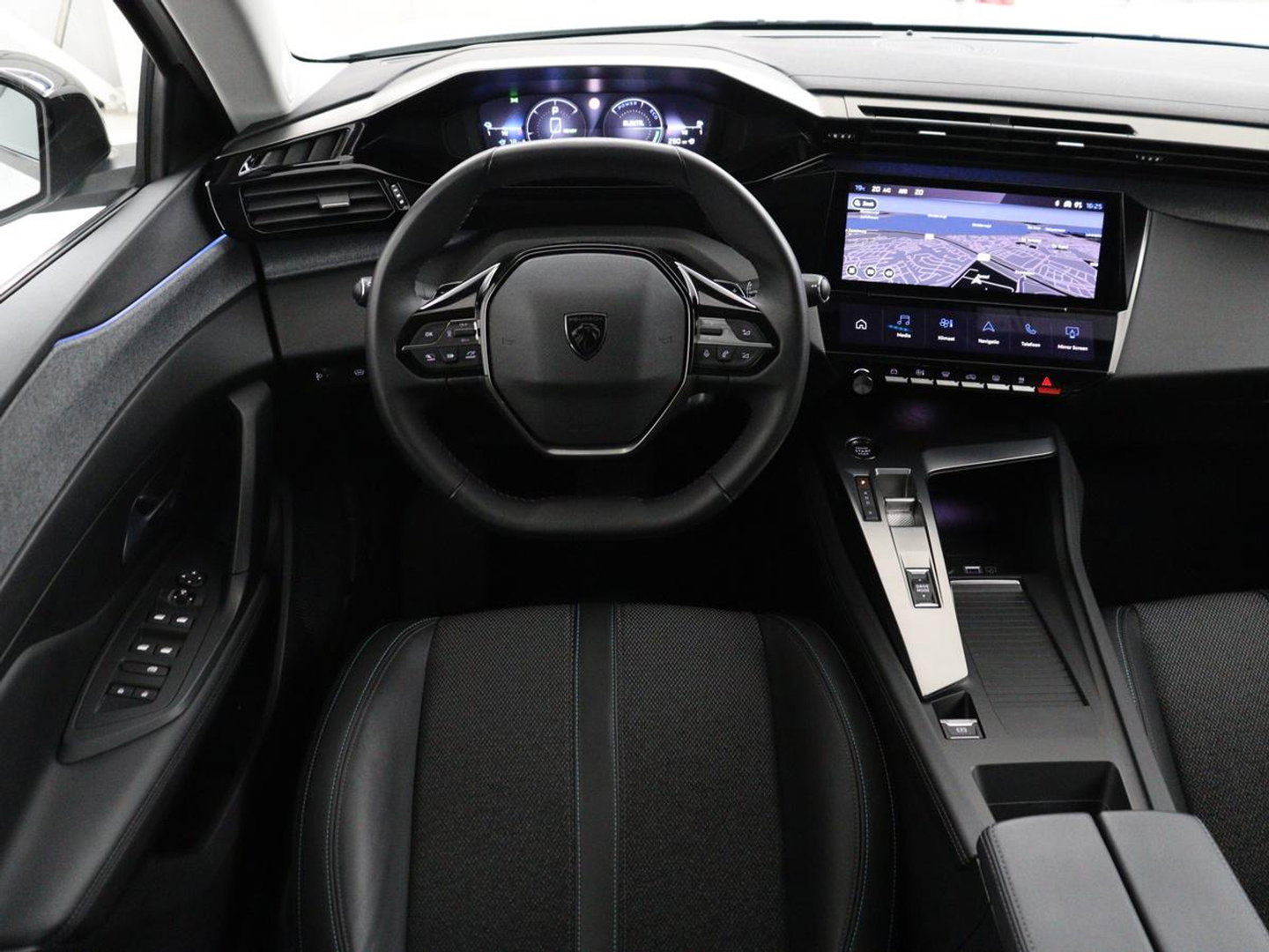 Peugeot 308 1.6 HYbrid 180 Allure Pack Business | Half leder | Adaptive cruise | Carplay | Camera | Navigatie | Side Assist | Full LED | Climate control | Parkeerhulp | PHEV | Plug In