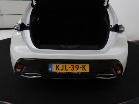 Peugeot 308 1.6 HYbrid 180 Allure Pack Business | Half leder | Adaptive cruise | Carplay | Camera | Navigatie | Side Assist | Full LED | Climate control | Parkeerhulp | PHEV | Plug In