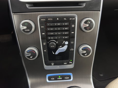 Volvo V60 2.4 D6 AWD Plug-In Hybrid Summum Aut. *LEATHER | XENON | MEMORY-PACK | HEATED-COMFORTSEATS | NAVI-FULLMAP | ECC | PDC | CRUISE | 17''ALU*