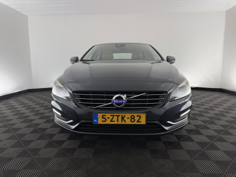 Volvo V60 2.4 D6 AWD Plug-In Hybrid Summum Aut. *LEATHER | XENON | MEMORY-PACK | HEATED-COMFORTSEATS | NAVI-FULLMAP | ECC | PDC | CRUISE | 17''ALU*