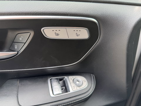 Mercedes-Benz V-Klasse 250d Lang L2H1 DC 5 persoons Edition / vaste prijs rijklaar € 36.950 ex btw / lease vanaf € 603 / leer / burmester / AMG / dubbele schuifdeur electrisch / trekhaak