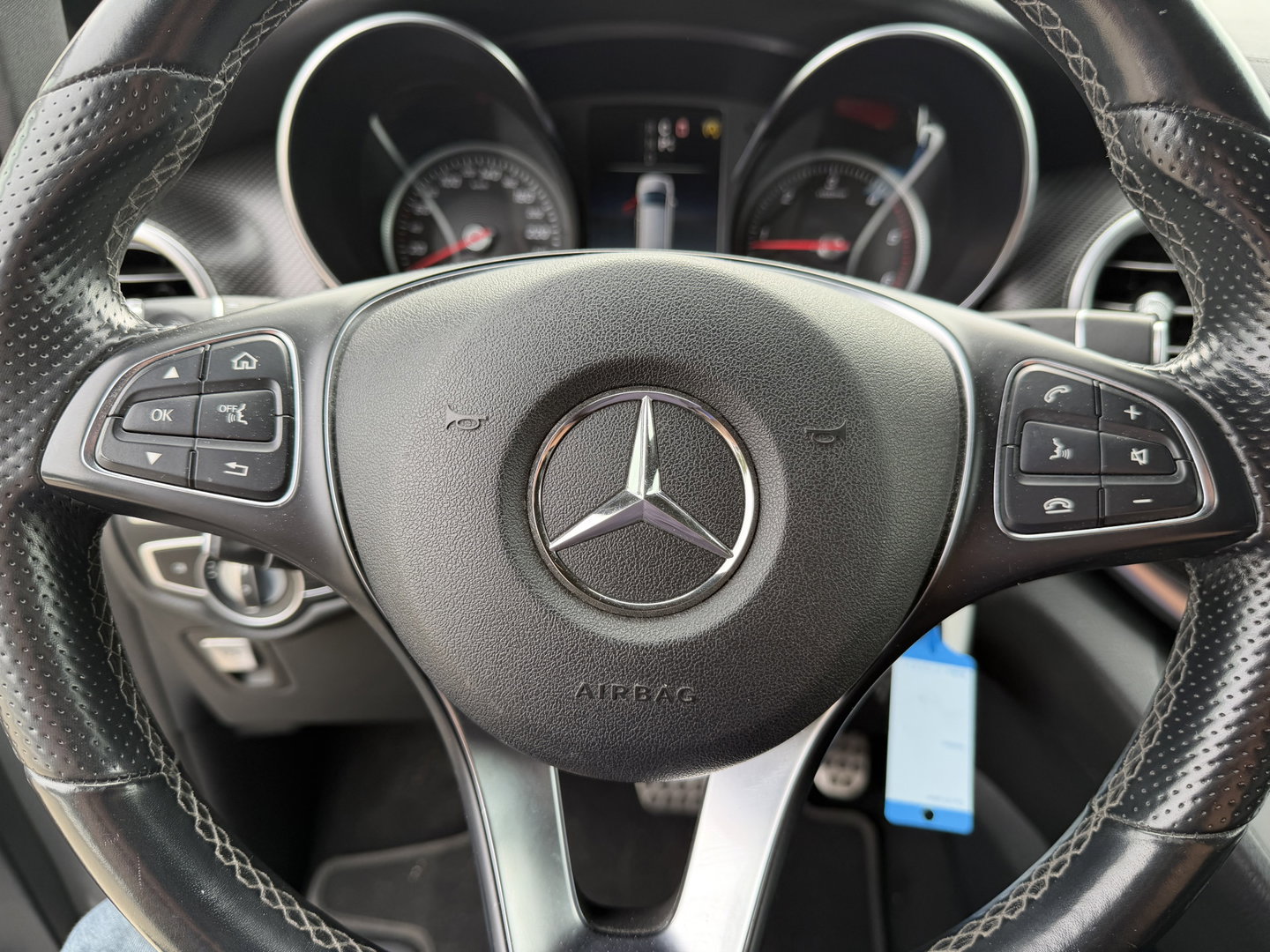 Mercedes-Benz V-Klasse 250d Lang L2H1 DC 5 persoons Edition / vaste prijs rijklaar € 36.950 ex btw / lease vanaf € 603 / leer / burmester / AMG / dubbele schuifdeur electrisch / trekhaak