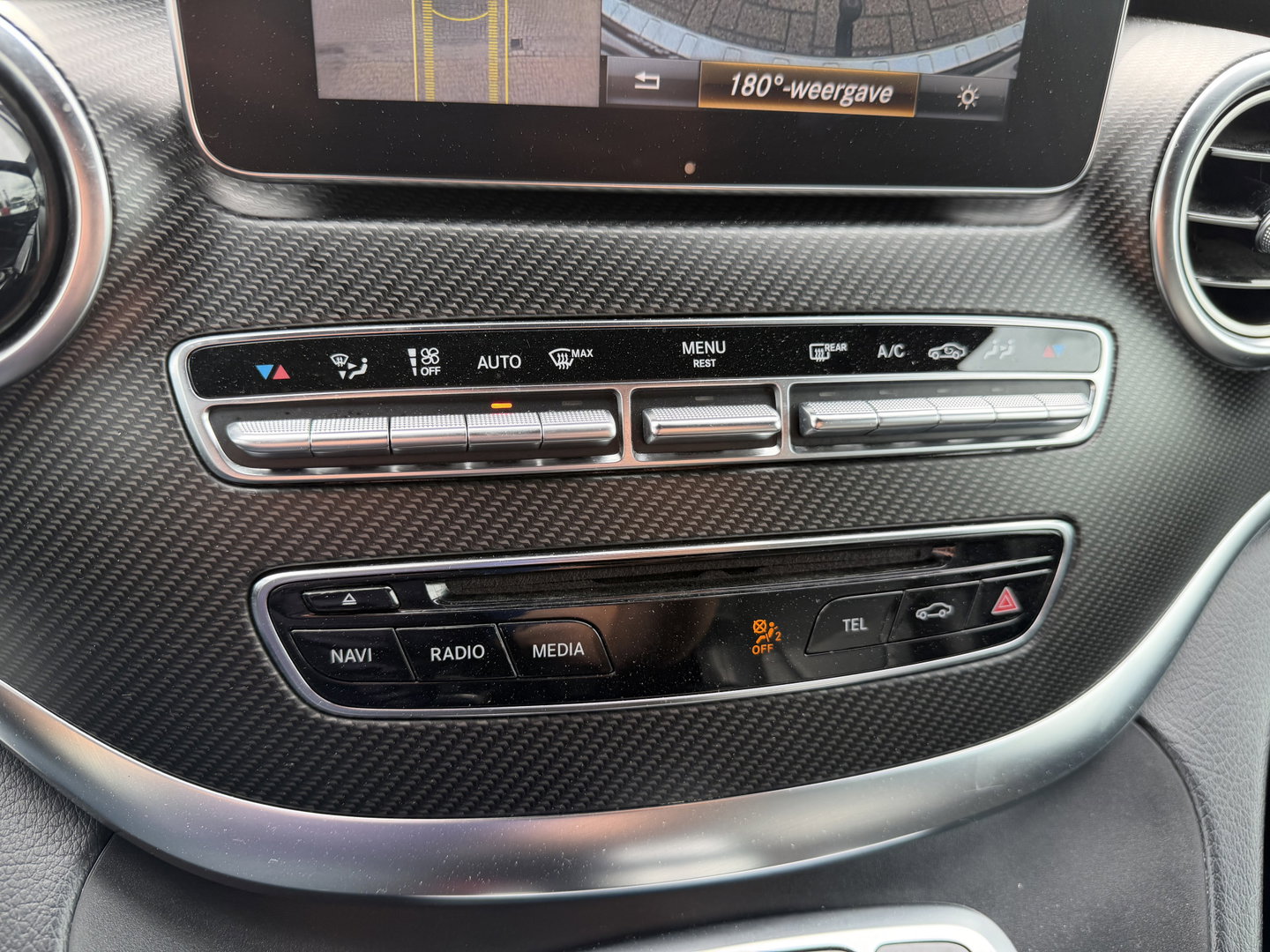 Mercedes-Benz V-Klasse 250d Lang L2H1 DC 5 persoons Edition / vaste prijs rijklaar € 36.950 ex btw / lease vanaf € 603 / leer / burmester / AMG / dubbele schuifdeur electrisch / trekhaak