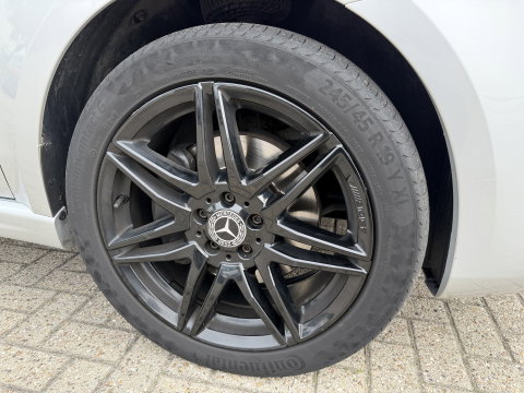 Mercedes-Benz V-Klasse 250d Lang L2H1 DC 5 persoons Edition / vaste prijs rijklaar € 36.950 ex btw / lease vanaf € 603 / leer / burmester / AMG / dubbele schuifdeur electrisch / trekhaak