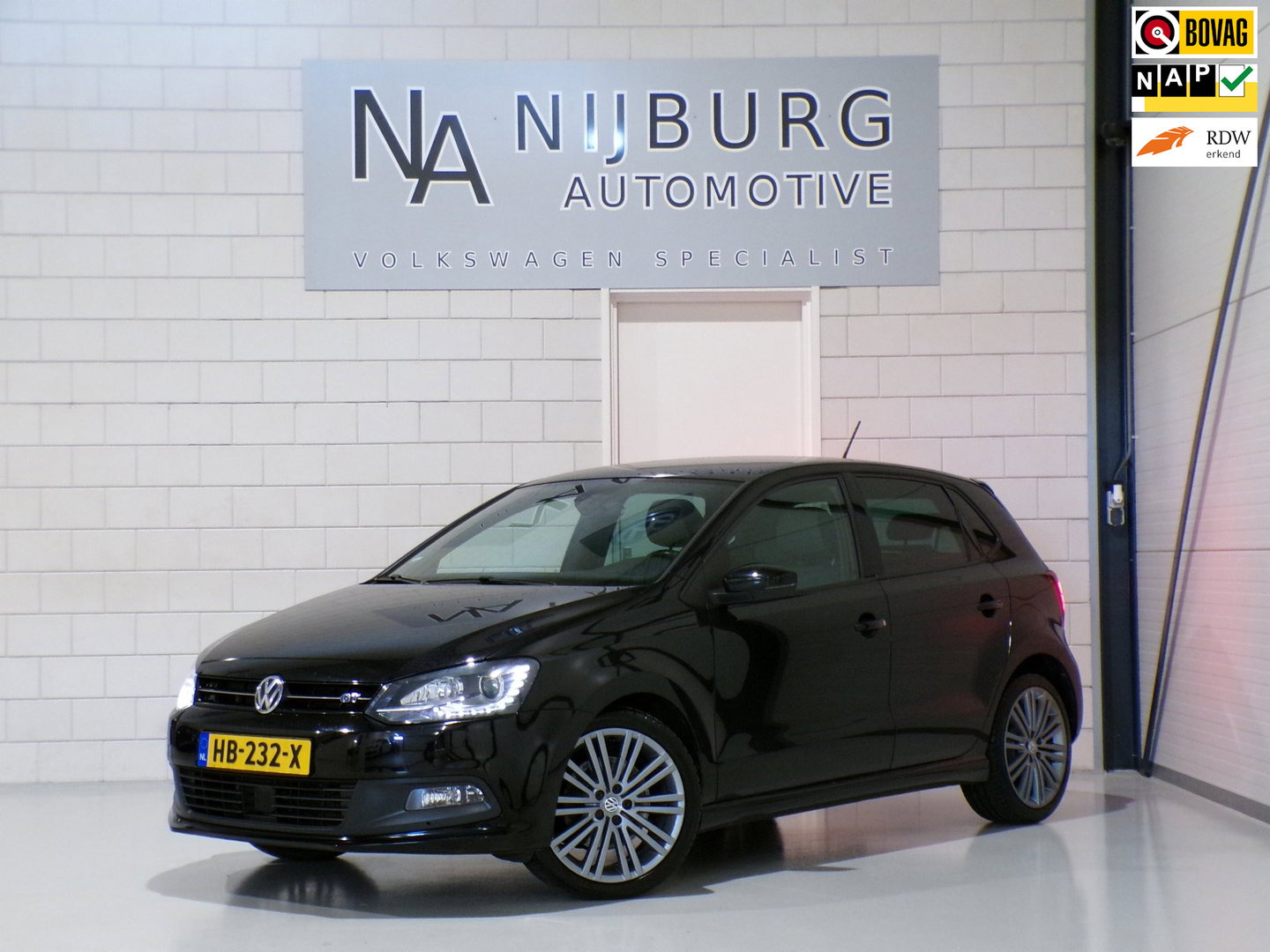 Volkswagen Polo 1.4 TSI BlueGT "Origineel NL!" Automaat! Apple-carplay Stoelverwarming Xenon-LED Camera Adaptive-cruise Sport-ond.