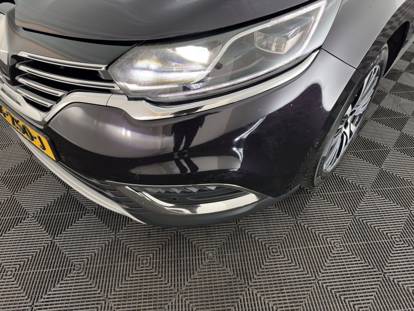 Renault Espace 1.6 dCi Initiale Paris [ 7-Pers. ] Aut. *PANO | LEATHER |  ADAPTIVE-CRUISE | FULL-LED | BLINDSPOT | CAMERA | KEYLESS | HEATED-COMFORTSEATS | PRIVACY-GLASS | ECC | PDC | HEAD-UP | TOWBAR | 19''ALU*