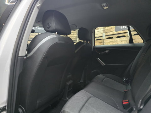 Audi Q2 30 TFSI Advanced edition Full LED MMI Navi Camera VCP 17"LM
