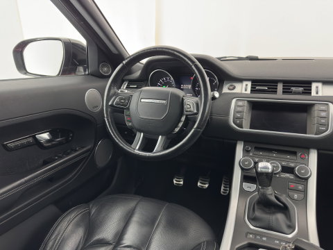Land Rover Range Rover Evoque 2.2 TD4 4WD Prestige *PANO | FULL-LEATHER | BI-XENON | MEMORY-PACK | NAVI-FULLMAP | MERIDIAN-AUDIO | CAMERA | HEATED-COMFORTSEATS | PRIVACY-GLASS | ECC | PDC | CRUISE | TOWBAR | 20''ALU*