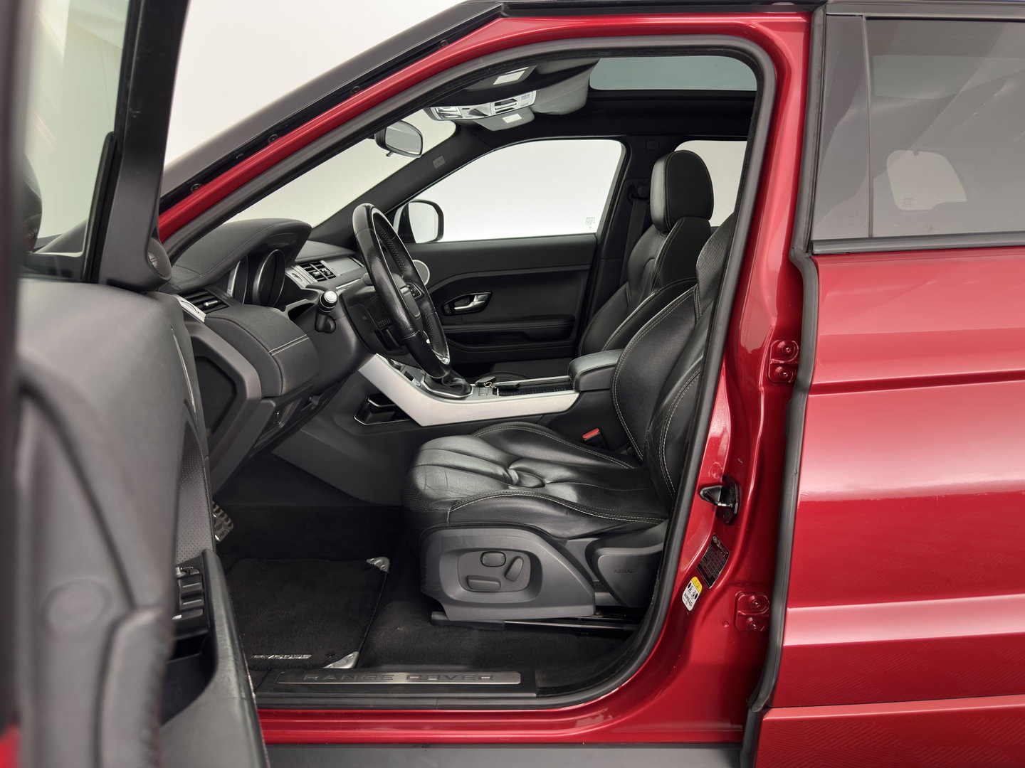 Land Rover Range Rover Evoque 2.2 TD4 4WD Prestige *PANO | FULL-LEATHER | BI-XENON | MEMORY-PACK | NAVI-FULLMAP | MERIDIAN-AUDIO | CAMERA | HEATED-COMFORTSEATS | PRIVACY-GLASS | ECC | PDC | CRUISE | TOWBAR | 20''ALU*