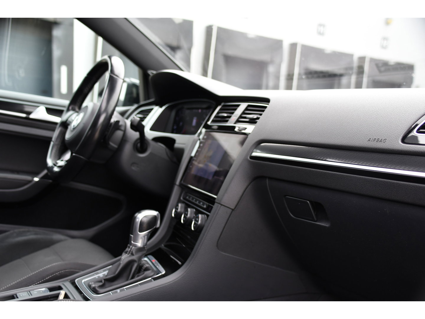Volkswagen Golf 2.0 TSI 4Motion R Virtual Cockpit, Adaptieve Cruise, Camera, PANO, Dynaudi, Stoelverwarming, Clima, Uniek!