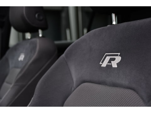 Volkswagen Golf 2.0 TSI 4Motion R Virtual Cockpit, Adaptieve Cruise, Camera, PANO, Dynaudi, Stoelverwarming, Clima, Uniek!