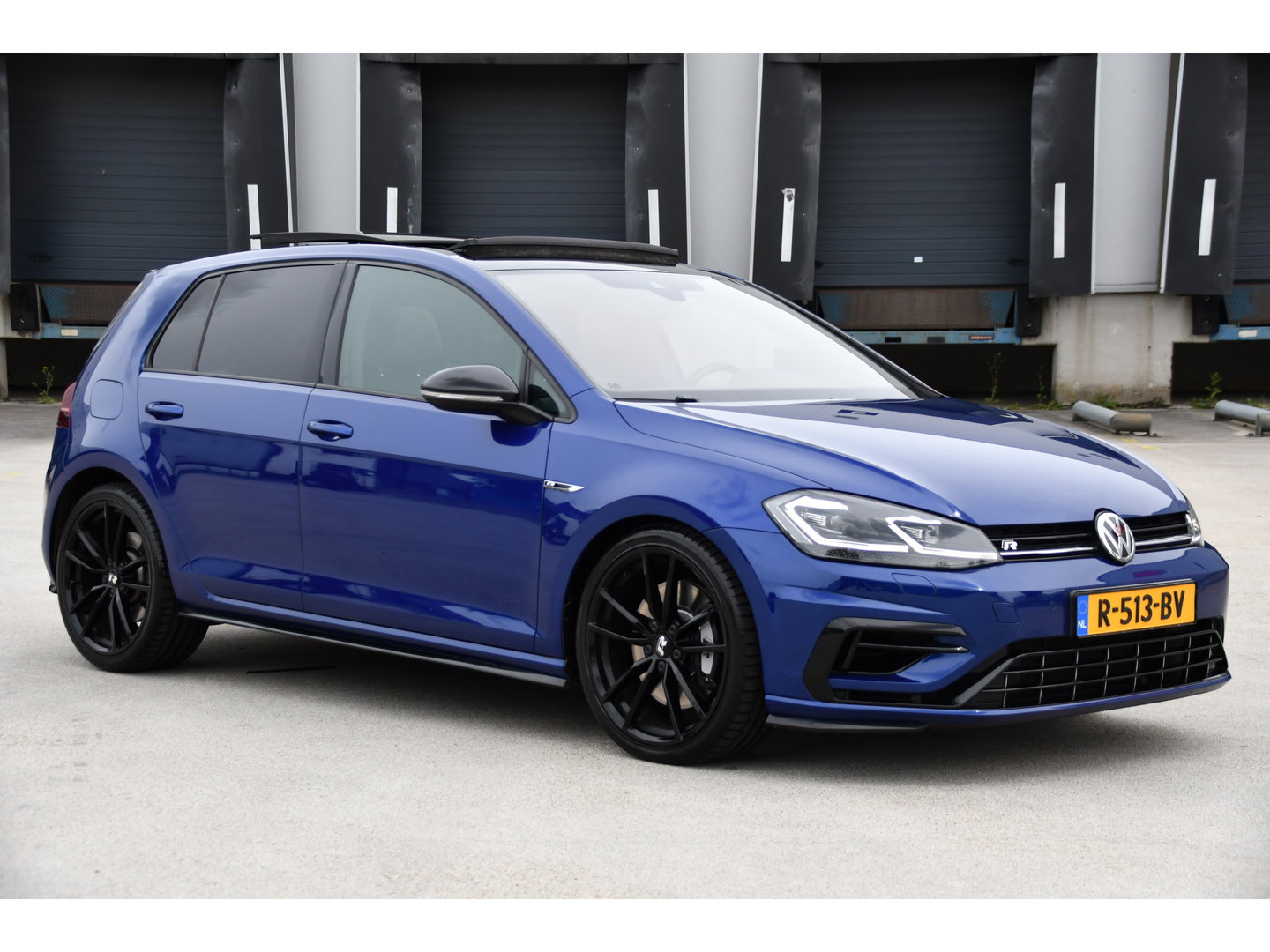 Volkswagen Golf 2.0 TSI 4Motion R Virtual Cockpit, Adaptieve Cruise, Camera, PANO, Dynaudi, Stoelverwarming, Clima, Uniek!