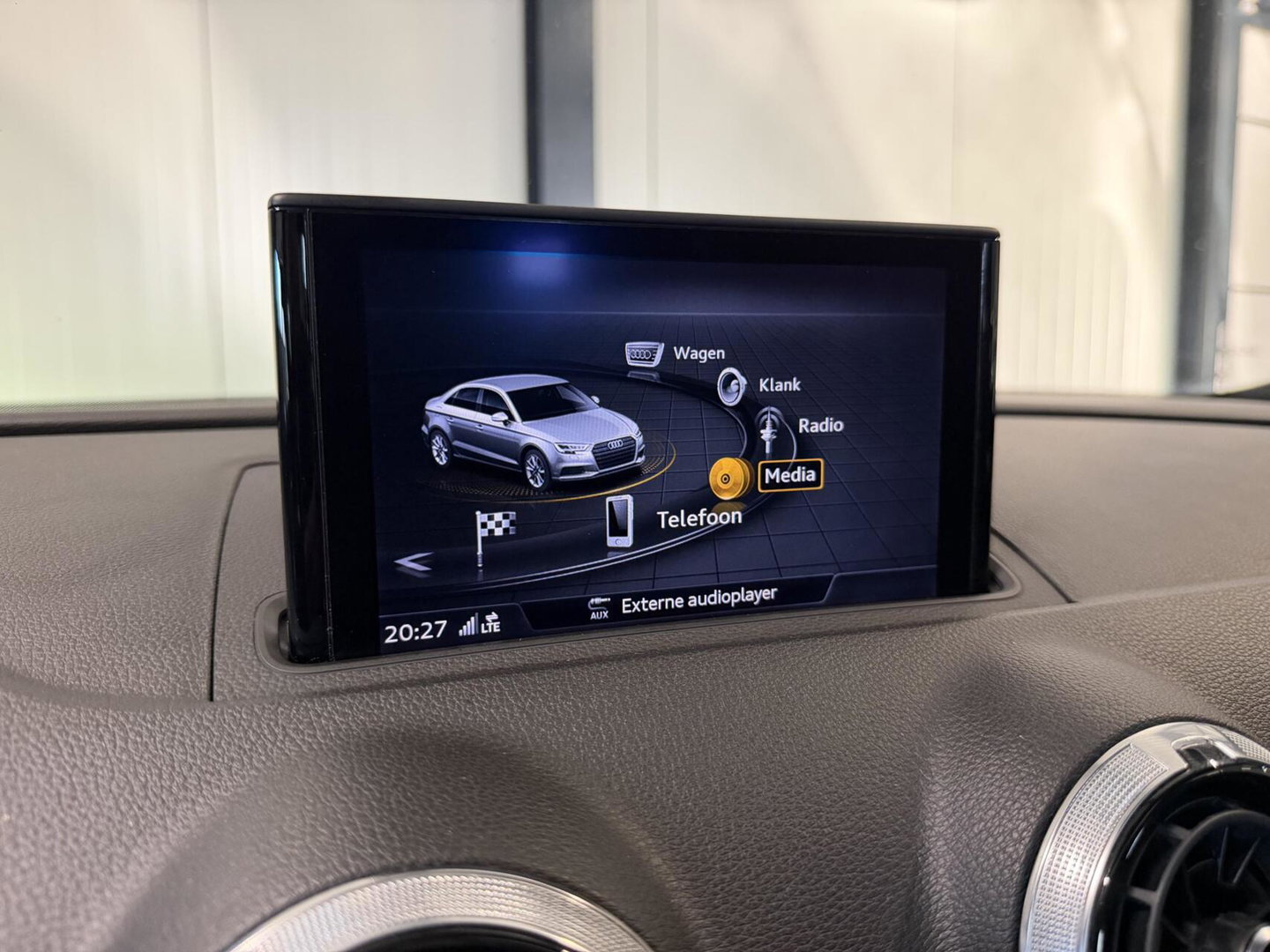 Audi A3 Limousine 35 TFSI 3X S-line Pano Virtual Black Optic