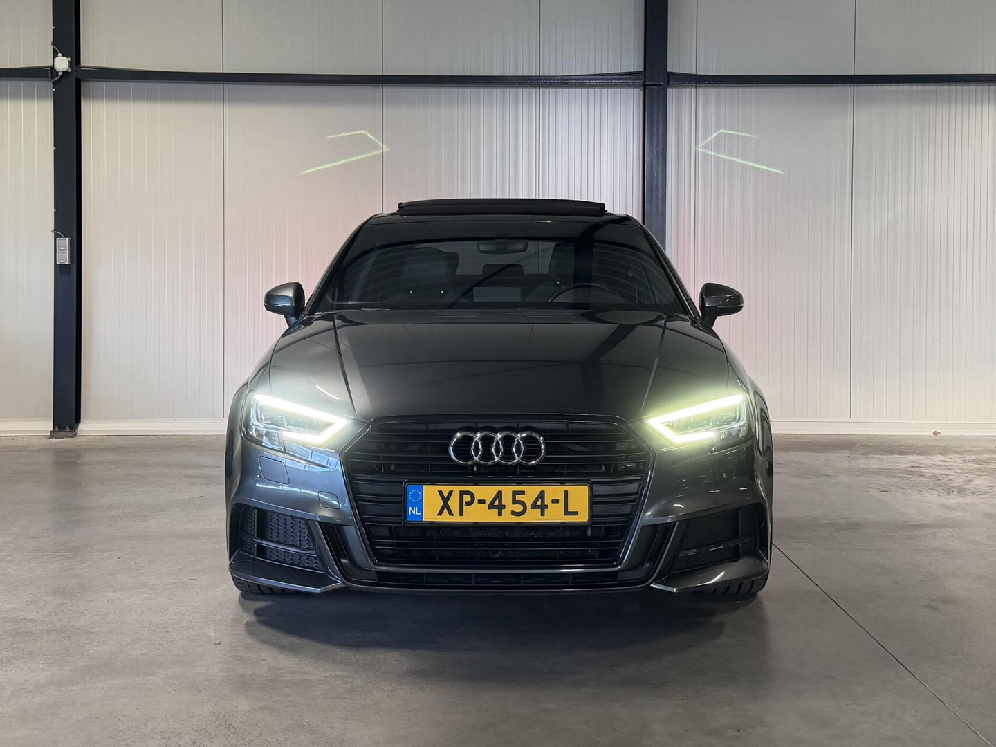Audi A3 Limousine 35 TFSI 3X S-line Pano Virtual Black Optic