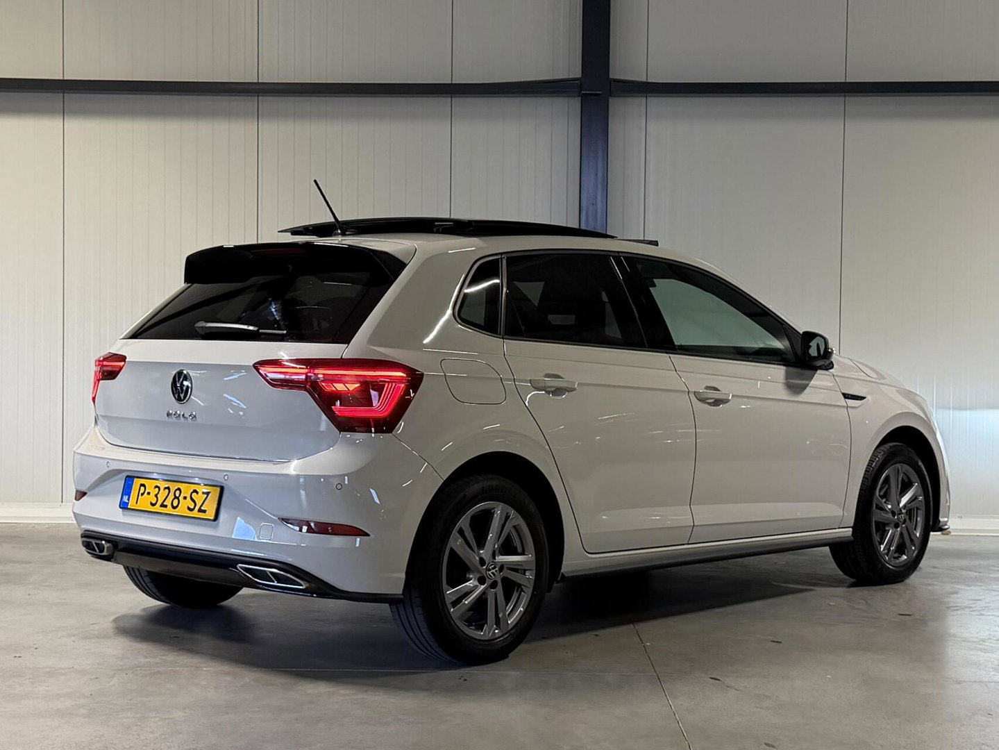 Volkswagen Polo 1.0 TSI R-Line Pano Virtual Sfeer IQ Light