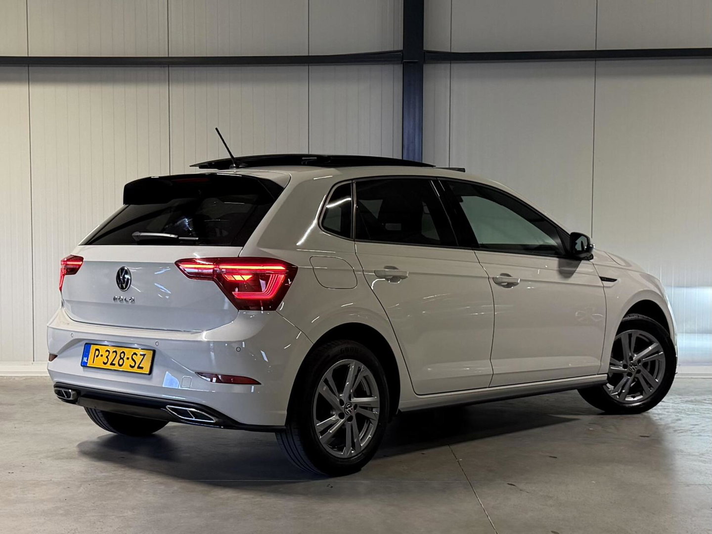 Volkswagen Polo 1.0 TSI R-Line Pano Virtual Sfeer IQ Light